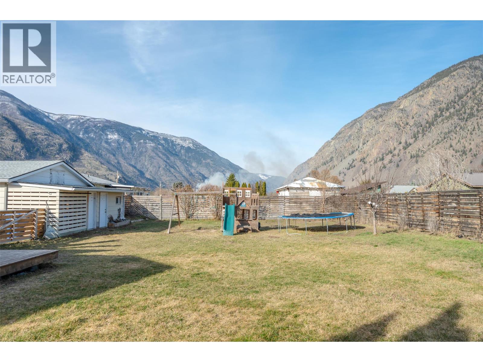 410 10th Avenue, Keremeos, British Columbia  V0X 1N3 - Photo 41 - 10381480