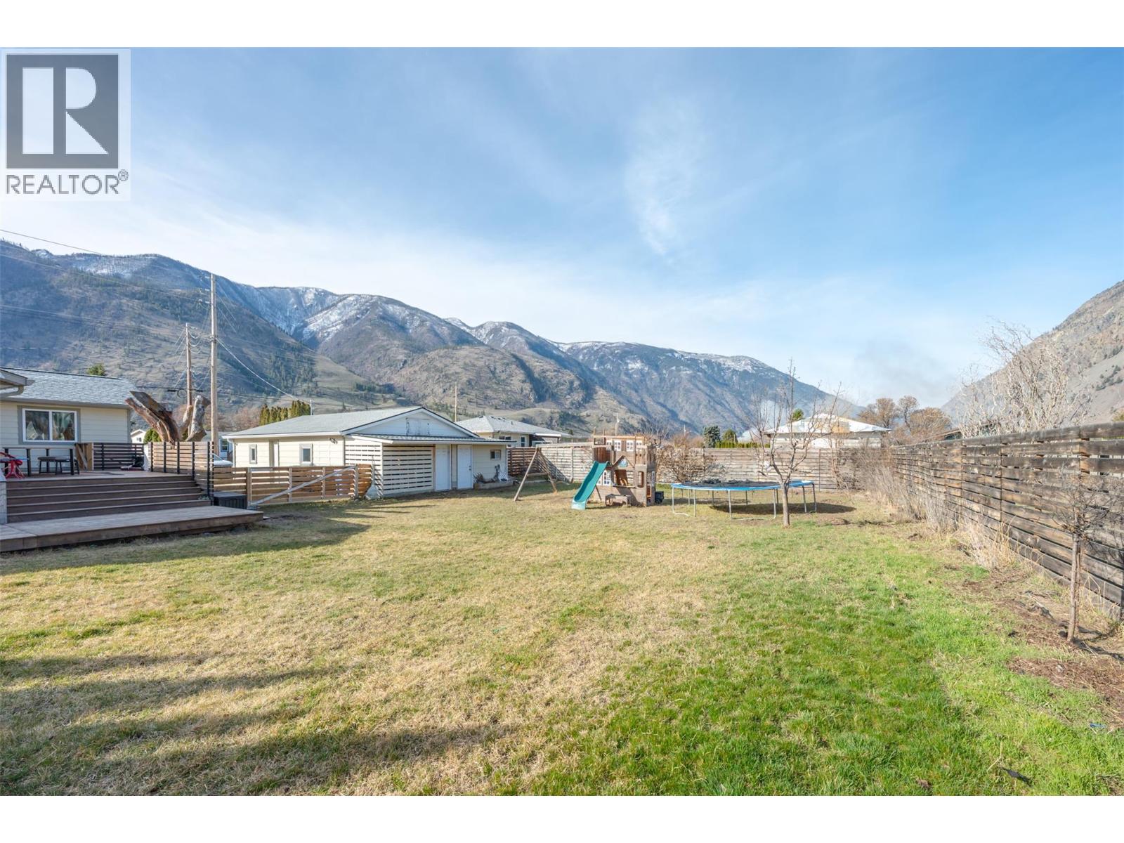 410 10th Avenue, Keremeos, British Columbia  V0X 1N3 - Photo 45 - 10381480