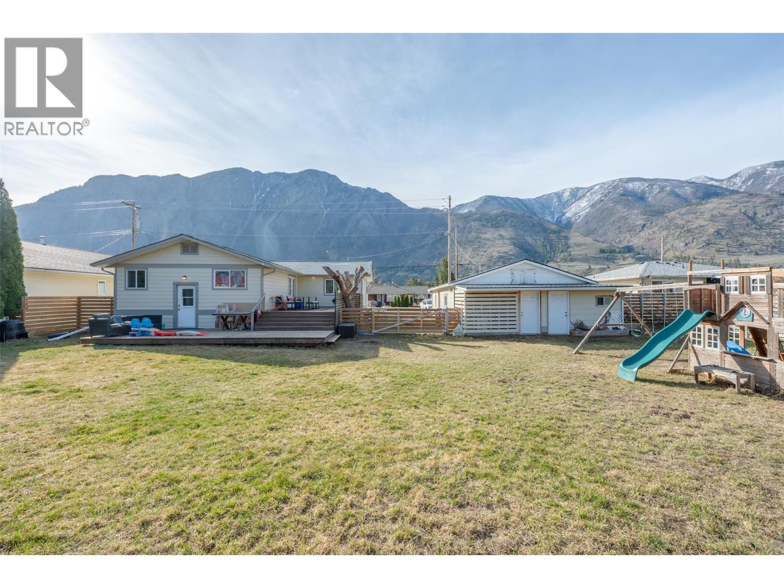 410 10th Avenue, Keremeos, British Columbia  V0X 1N3 - Photo 47 - 10381480