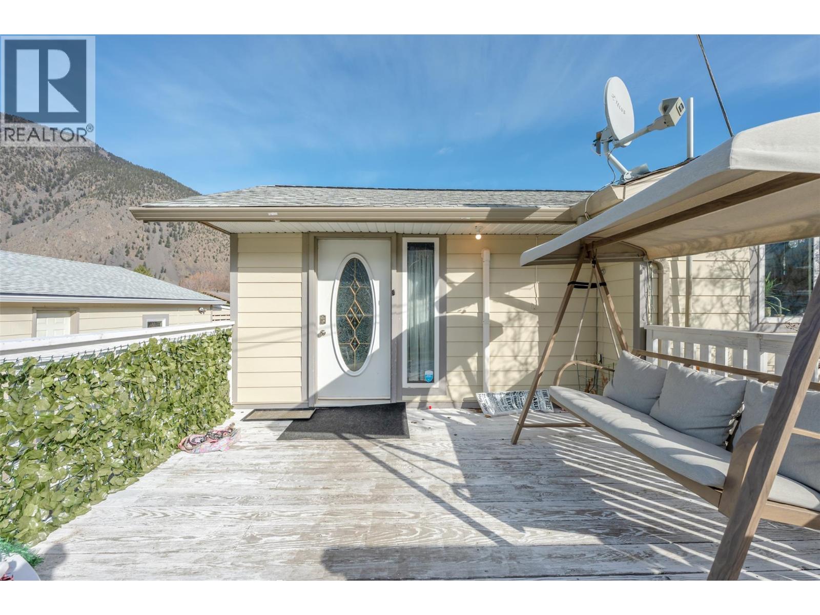 410 10th Avenue, Keremeos, British Columbia  V0X 1N3 - Photo 51 - 10381480