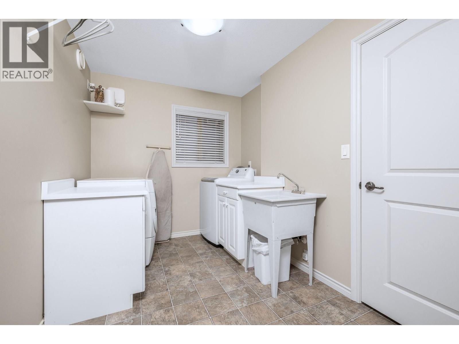 1060 17 Street Se, Salmon Arm, British Columbia  V1E 0A4 - Photo 26 - 10381245