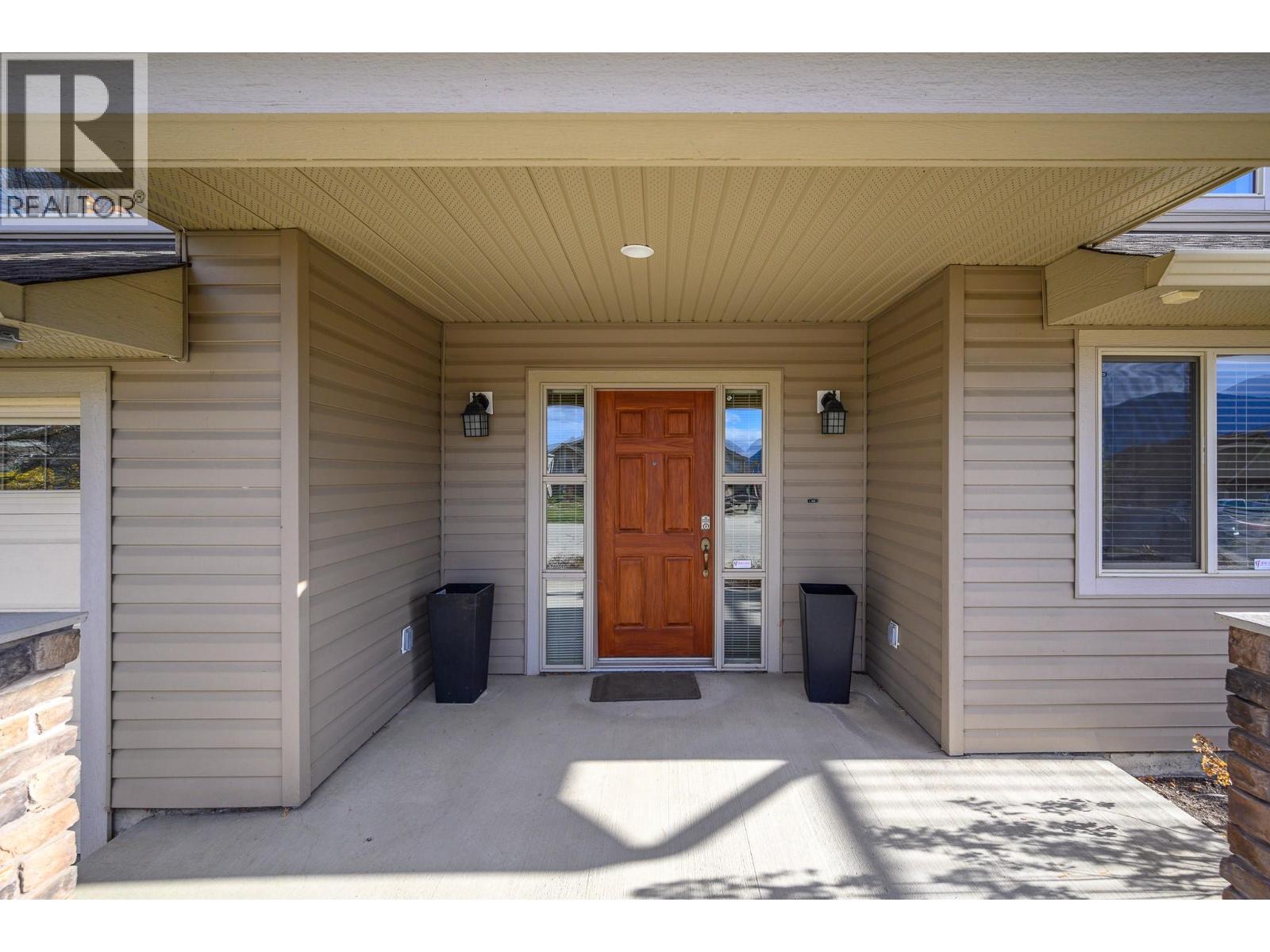 1060 17 Street Se, Salmon Arm, British Columbia  V1E 0A4 - Photo 4 - 10381245