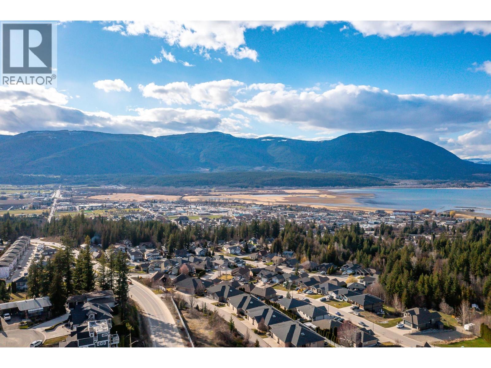 1060 17 Street Se, Salmon Arm, British Columbia  V1E 0A4 - Photo 43 - 10381245