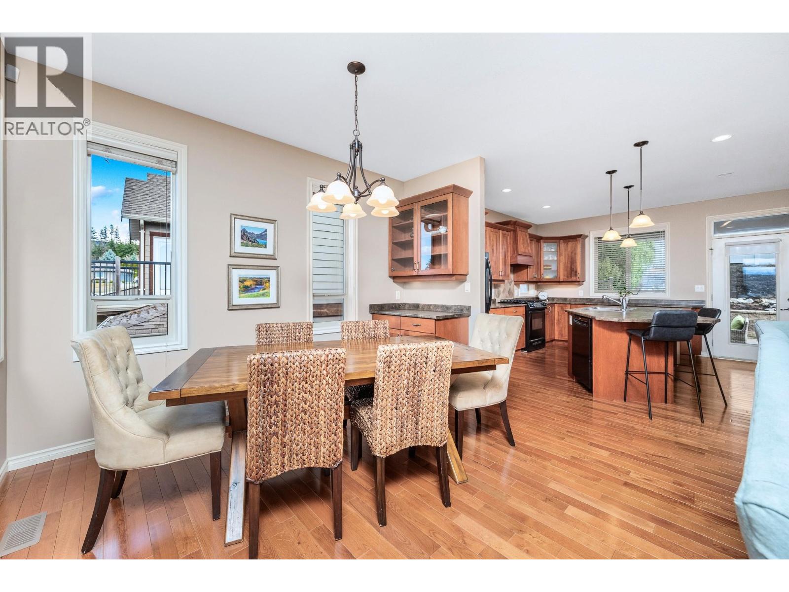 1060 17 Street Se, Salmon Arm, British Columbia  V1E 0A4 - Photo 9 - 10381245