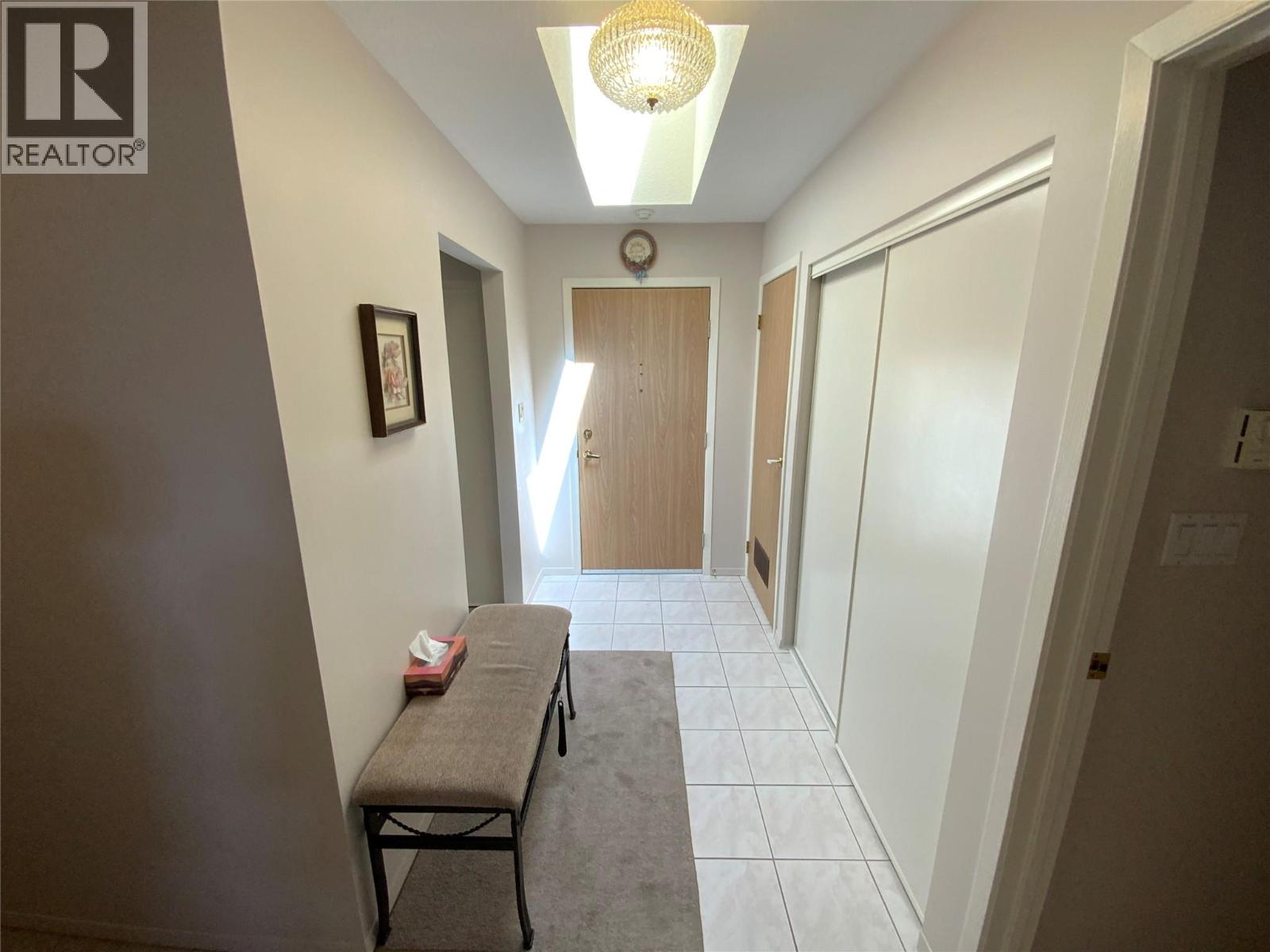 195 Warren Avenue Unit# 407, Penticton, British Columbia  V2A 3N1 - Photo 12 - 10381729