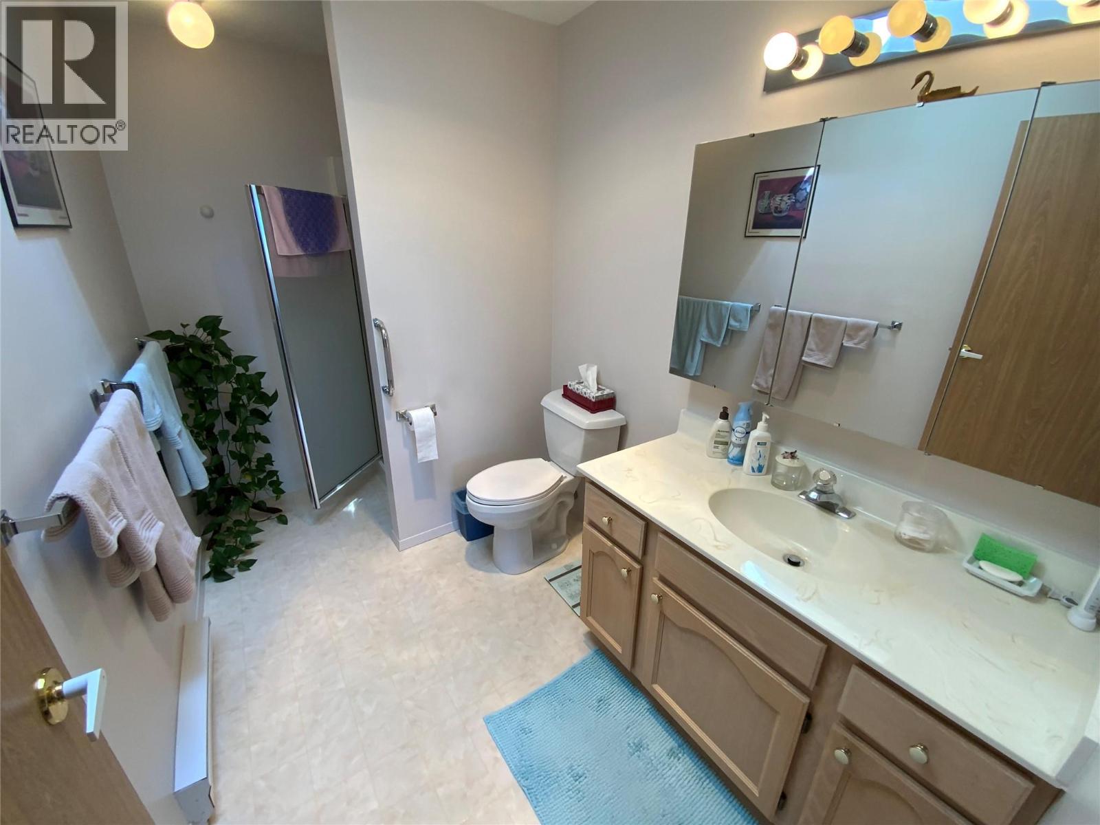 195 Warren Avenue Unit# 407, Penticton, British Columbia  V2A 3N1 - Photo 9 - 10381729