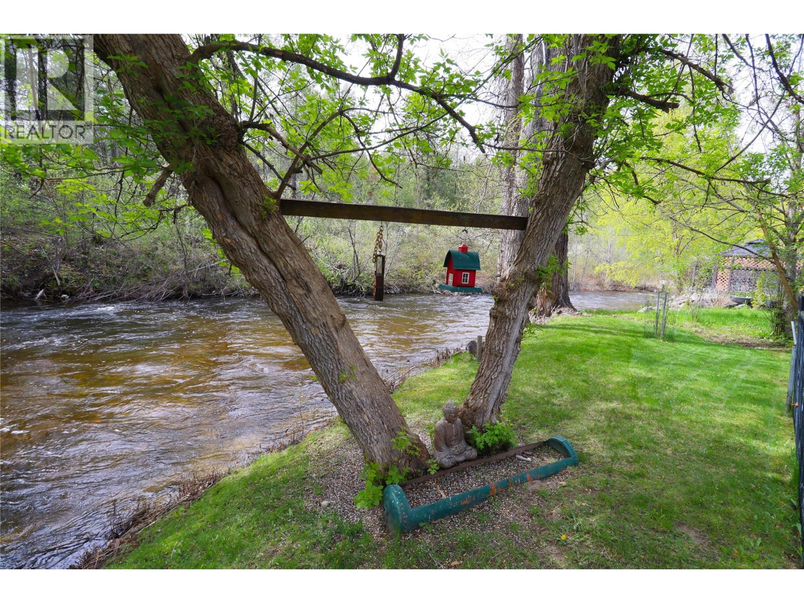 629 Gold Avenue S, Greenwood, British Columbia  V0H 1J0 - Photo 13 - 10381662