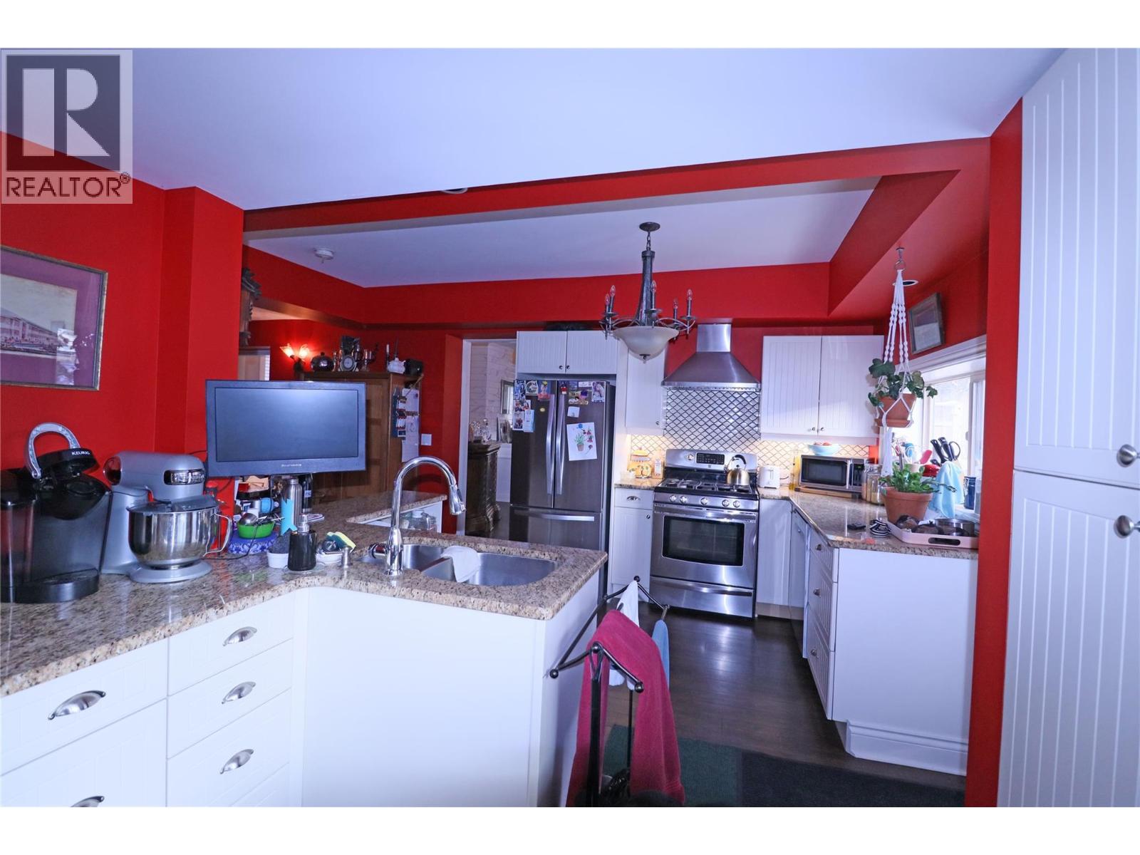 629 Gold Avenue S, Greenwood, British Columbia  V0H 1J0 - Photo 17 - 10381662