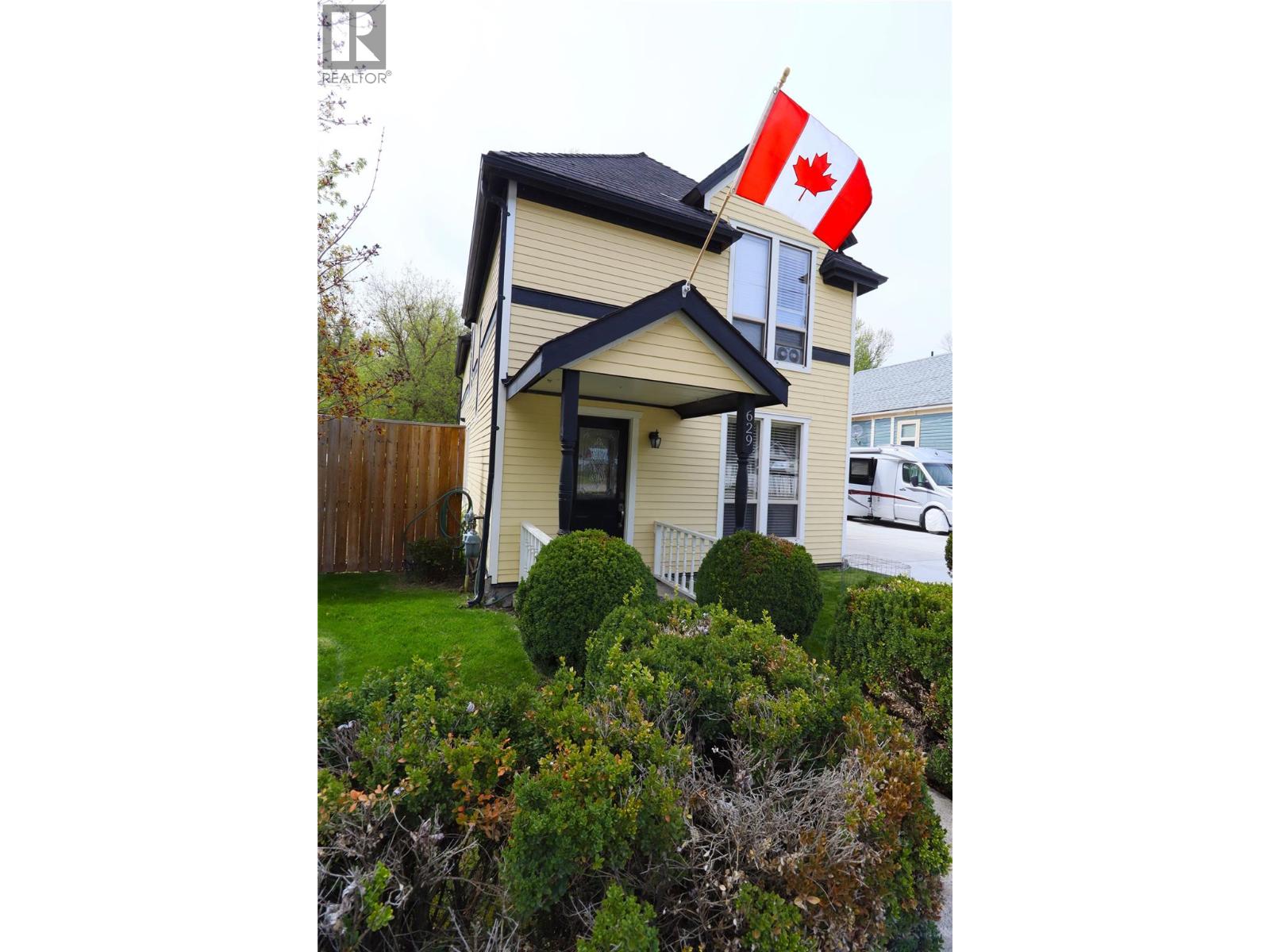 629 Gold Avenue S, Greenwood, British Columbia  V0H 1J0 - Photo 8 - 10381662