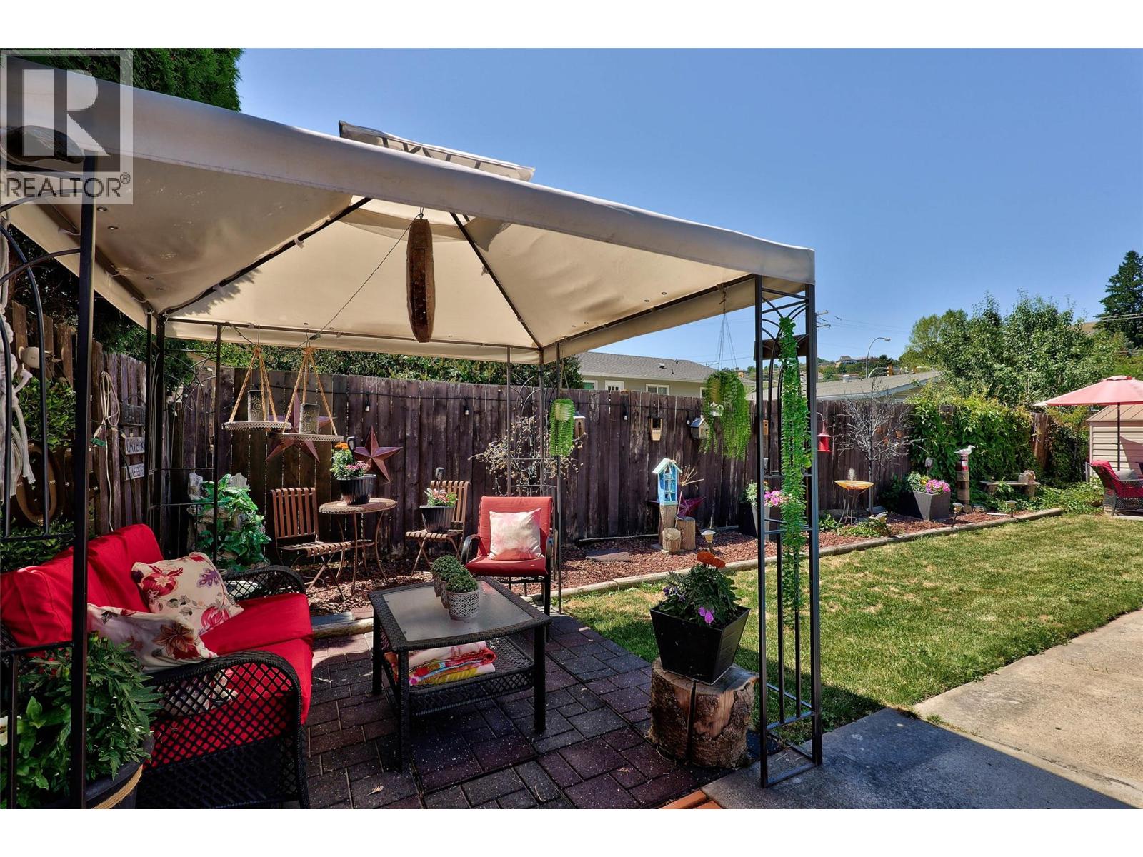 1683 Sheridan Drive, Kamloops, British Columbia  V2B 6B1 - Photo 34 - 10381559