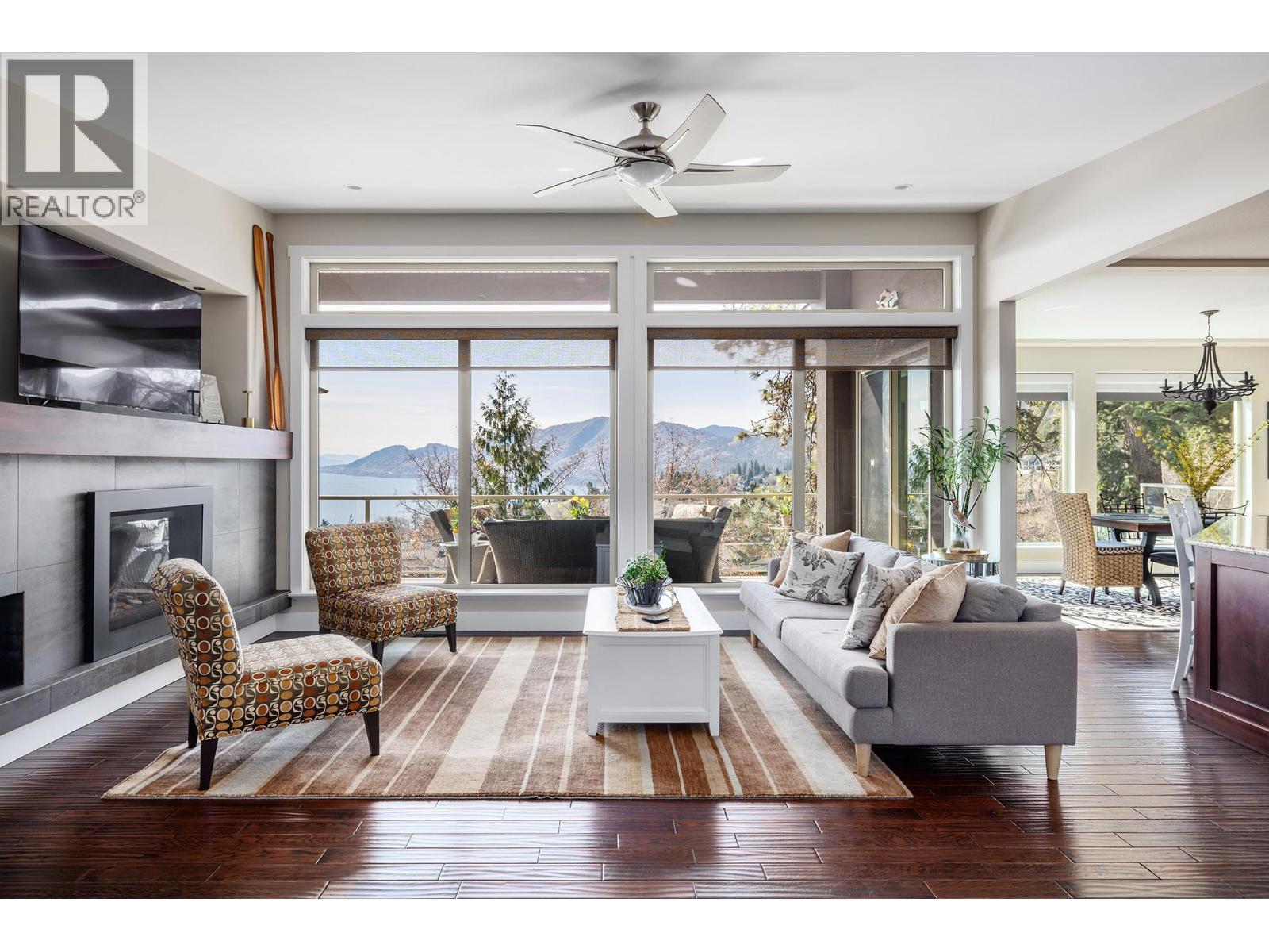 5987 Meldrum Place, Peachland, British Columbia  V0H 1X4 - Photo 3 - 10381636