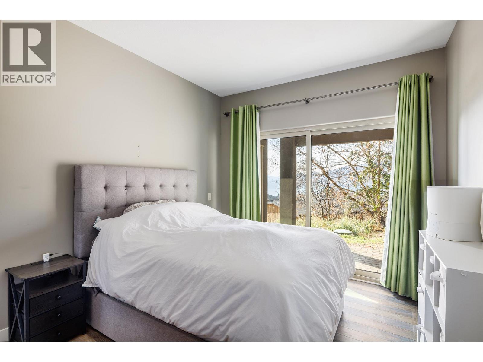 5987 Meldrum Place, Peachland, British Columbia  V0H 1X4 - Photo 38 - 10381636