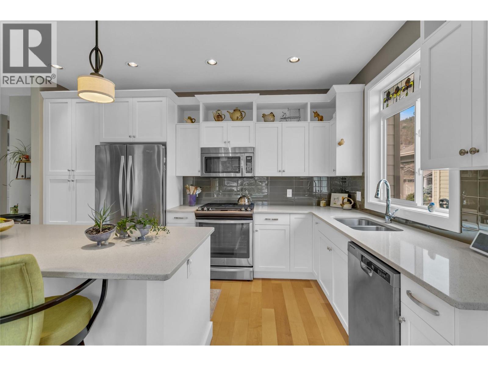 13076 Porter Drive, Lake Country, British Columbia  V4V 2S4 - Photo 4 - 10381621