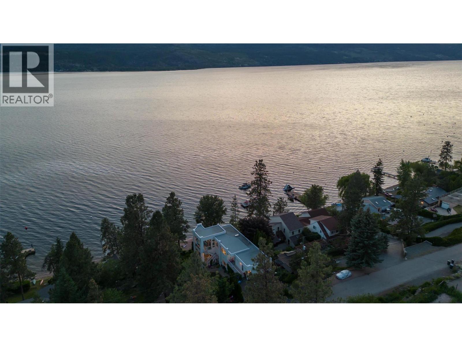 16980 Coral Beach Road, Lake Country, British Columbia  V4V 1B9 - Photo 6 - 10381161