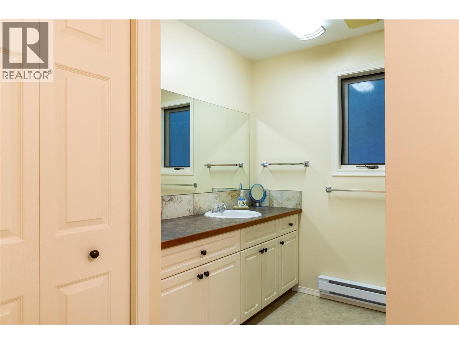 6807 Squilax - Anglemont Road, Magna Bay, British Columbia  V0E 1M7 - Photo 20 - 10381771