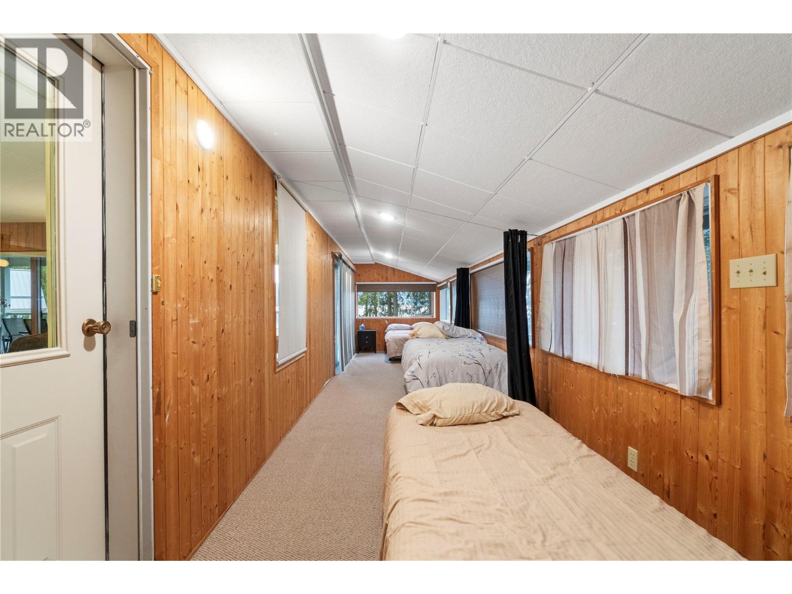 6807 Squilax - Anglemont Road, Magna Bay, British Columbia  V0E 1M7 - Photo 27 - 10381771