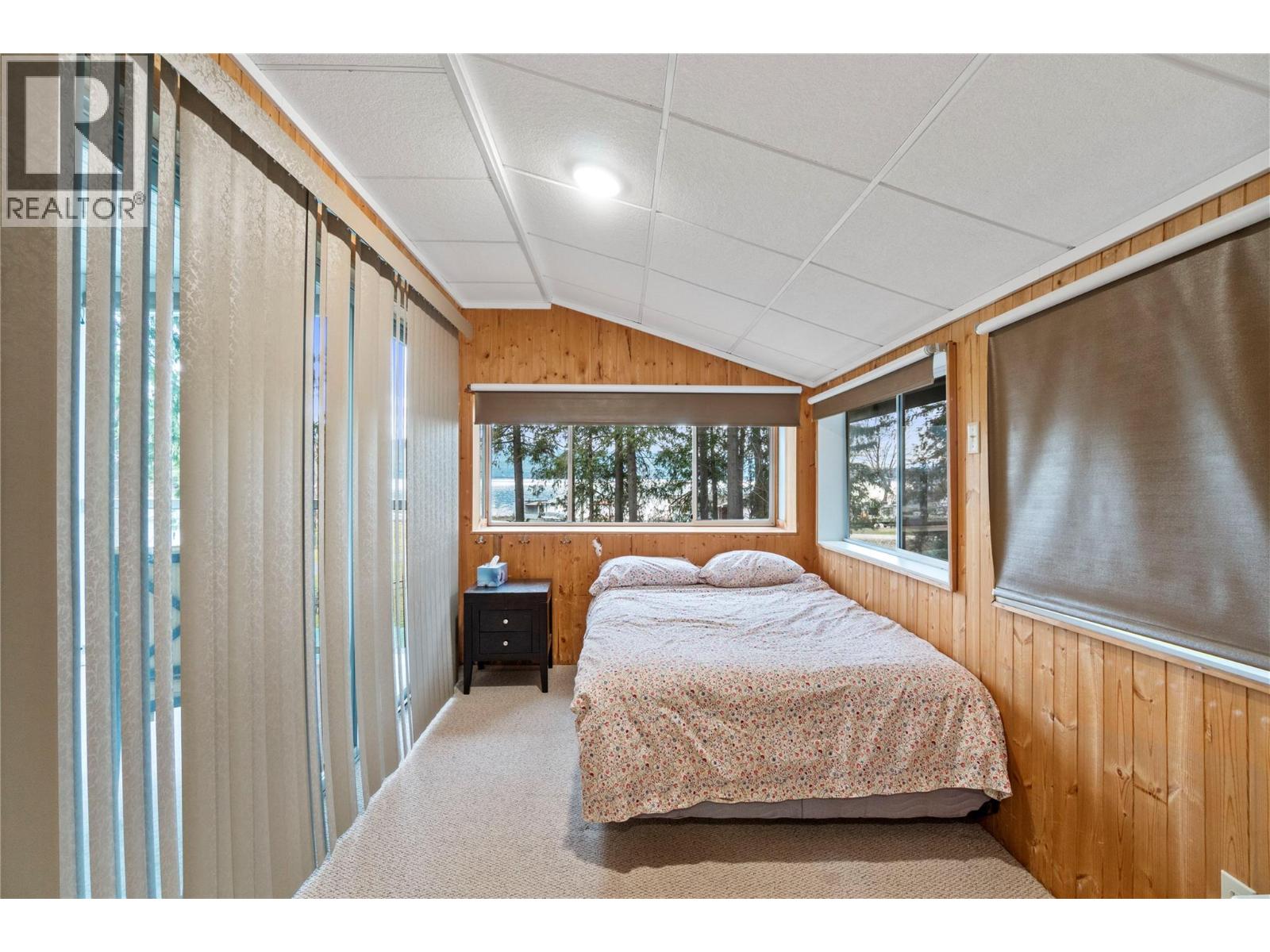 6807 Squilax - Anglemont Road, Magna Bay, British Columbia  V0E 1M7 - Photo 28 - 10381771