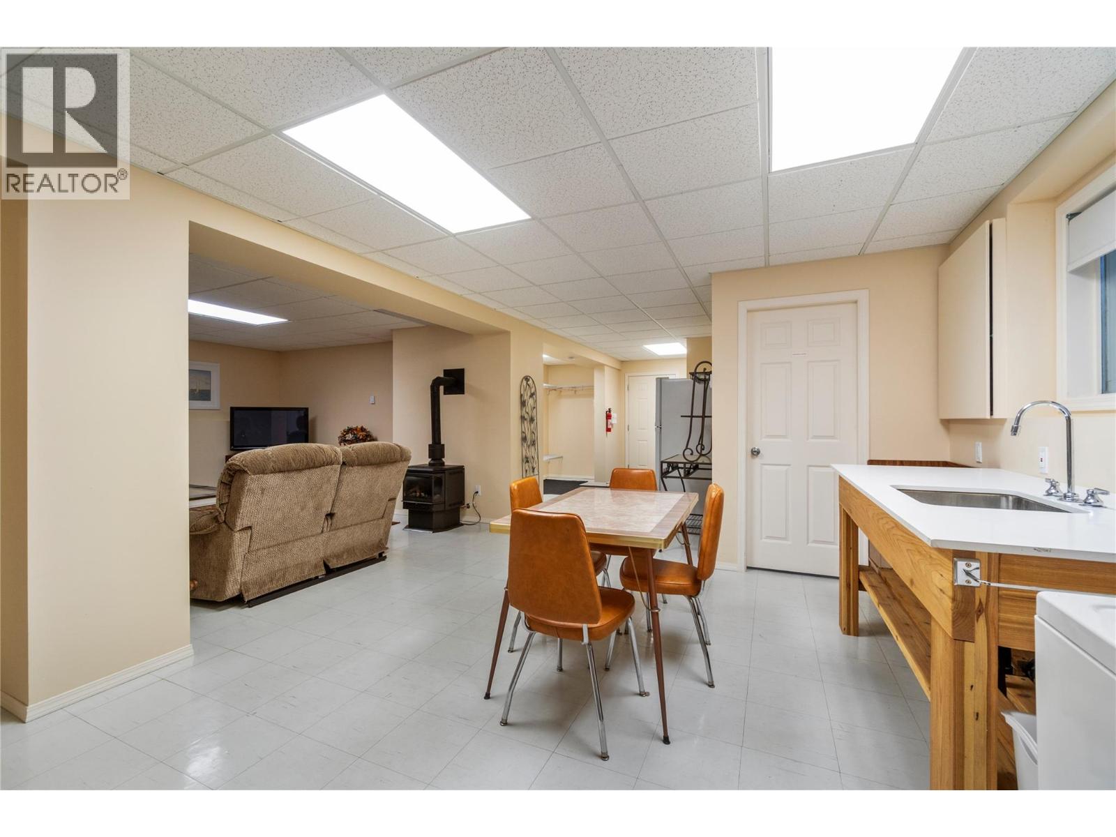 6807 Squilax - Anglemont Road, Magna Bay, British Columbia  V0E 1M7 - Photo 32 - 10381771