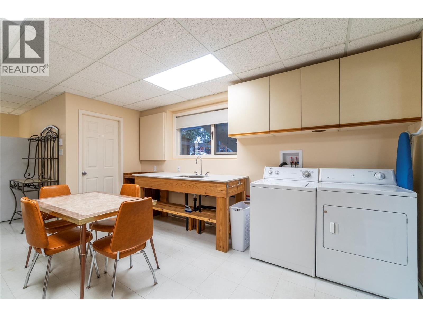 6807 Squilax - Anglemont Road, Magna Bay, British Columbia  V0E 1M7 - Photo 33 - 10381771