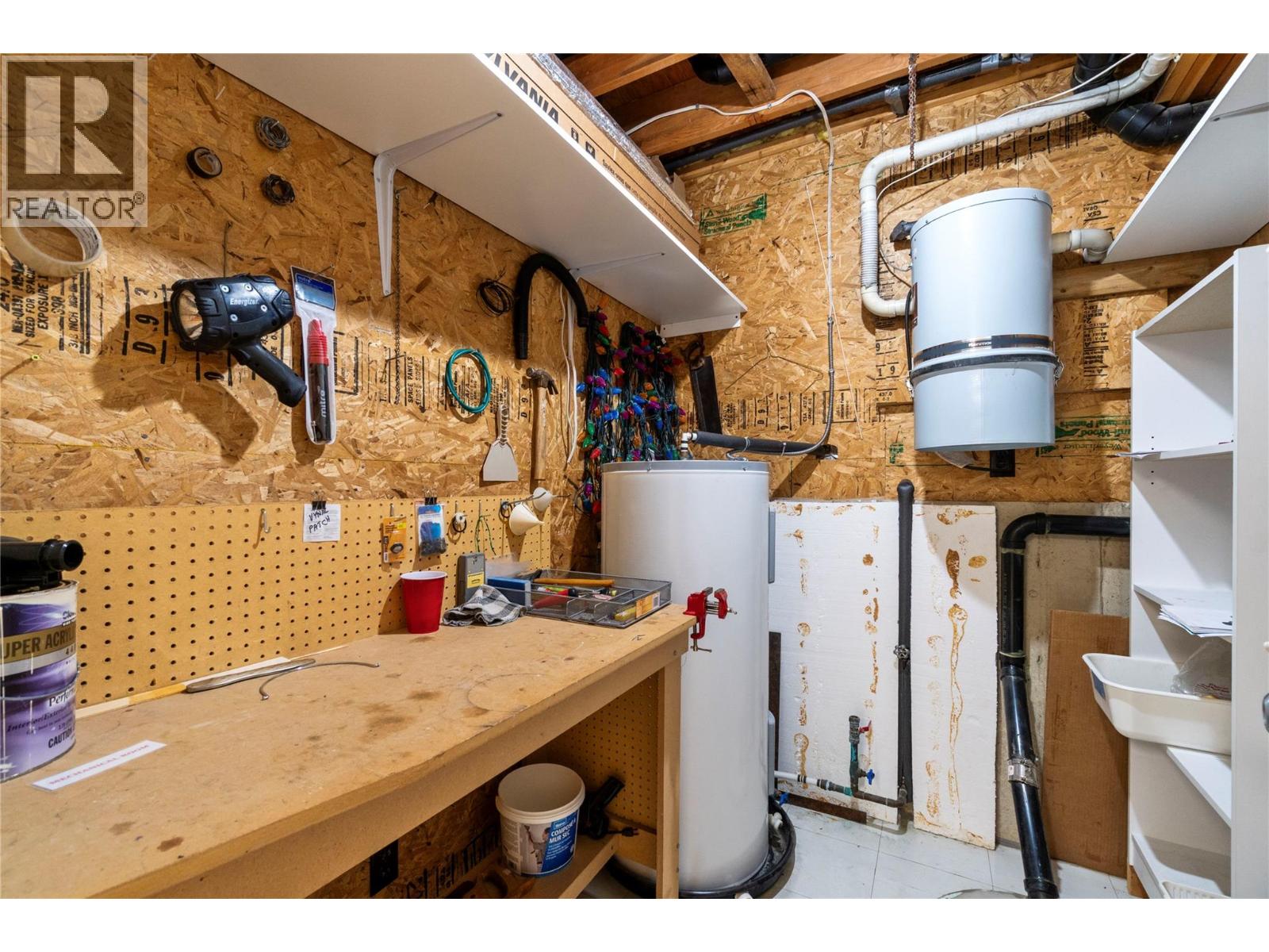 6807 Squilax - Anglemont Road, Magna Bay, British Columbia  V0E 1M7 - Photo 47 - 10381771