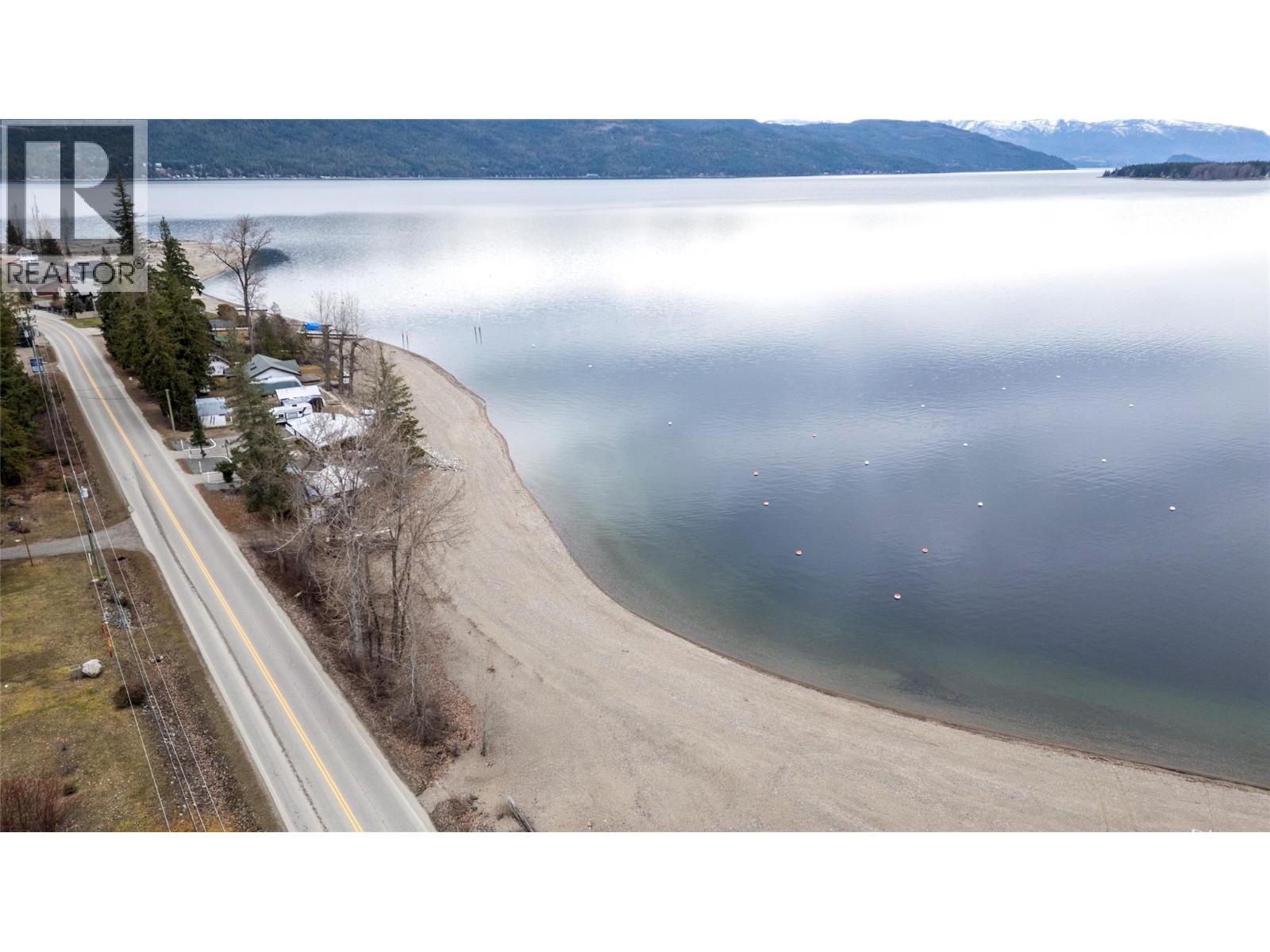 6807 Squilax - Anglemont Road, Magna Bay, British Columbia  V0E 1M7 - Photo 51 - 10381771