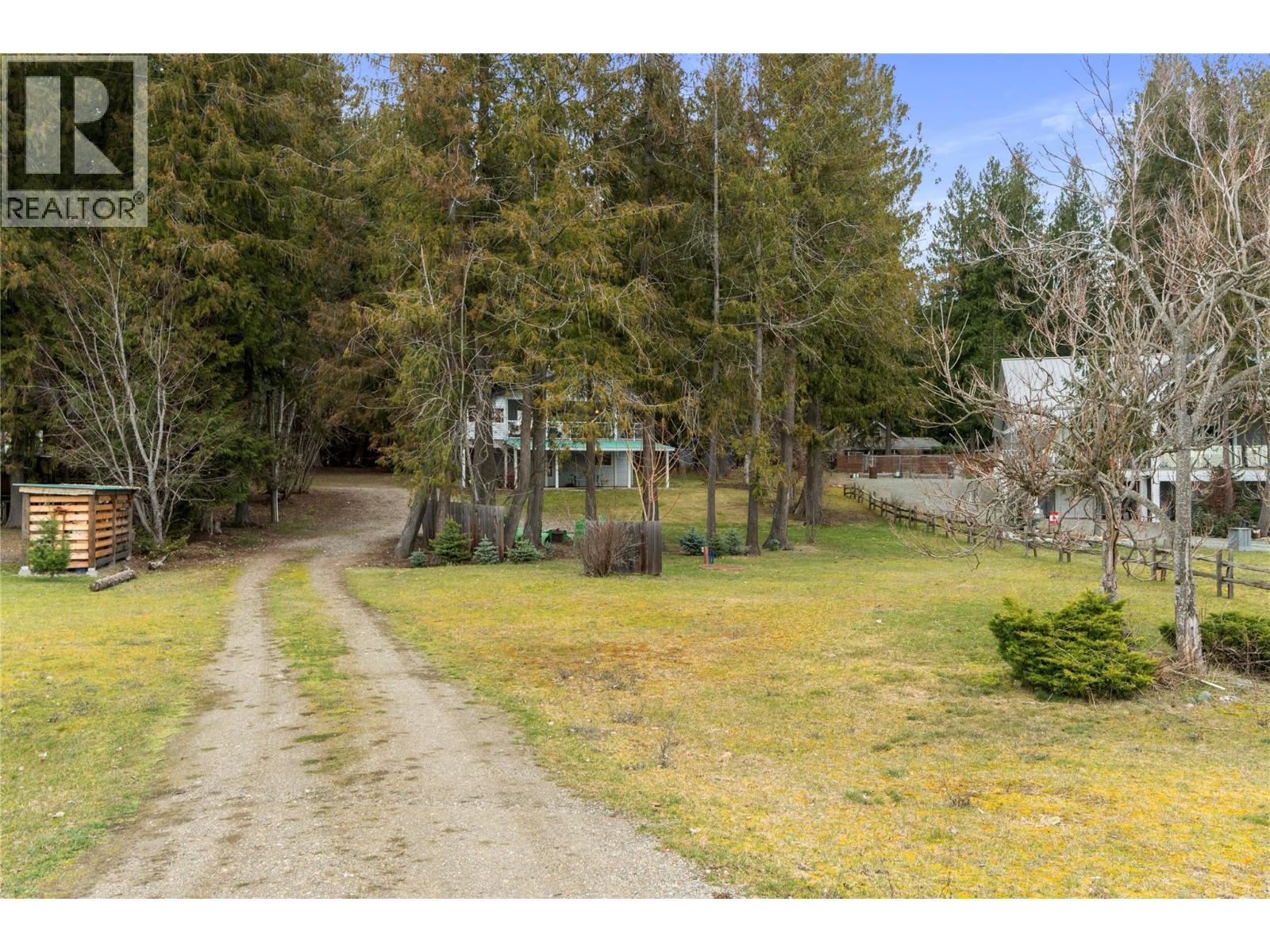 6807 Squilax - Anglemont Road, Magna Bay, British Columbia  V0E 1M7 - Photo 53 - 10381771