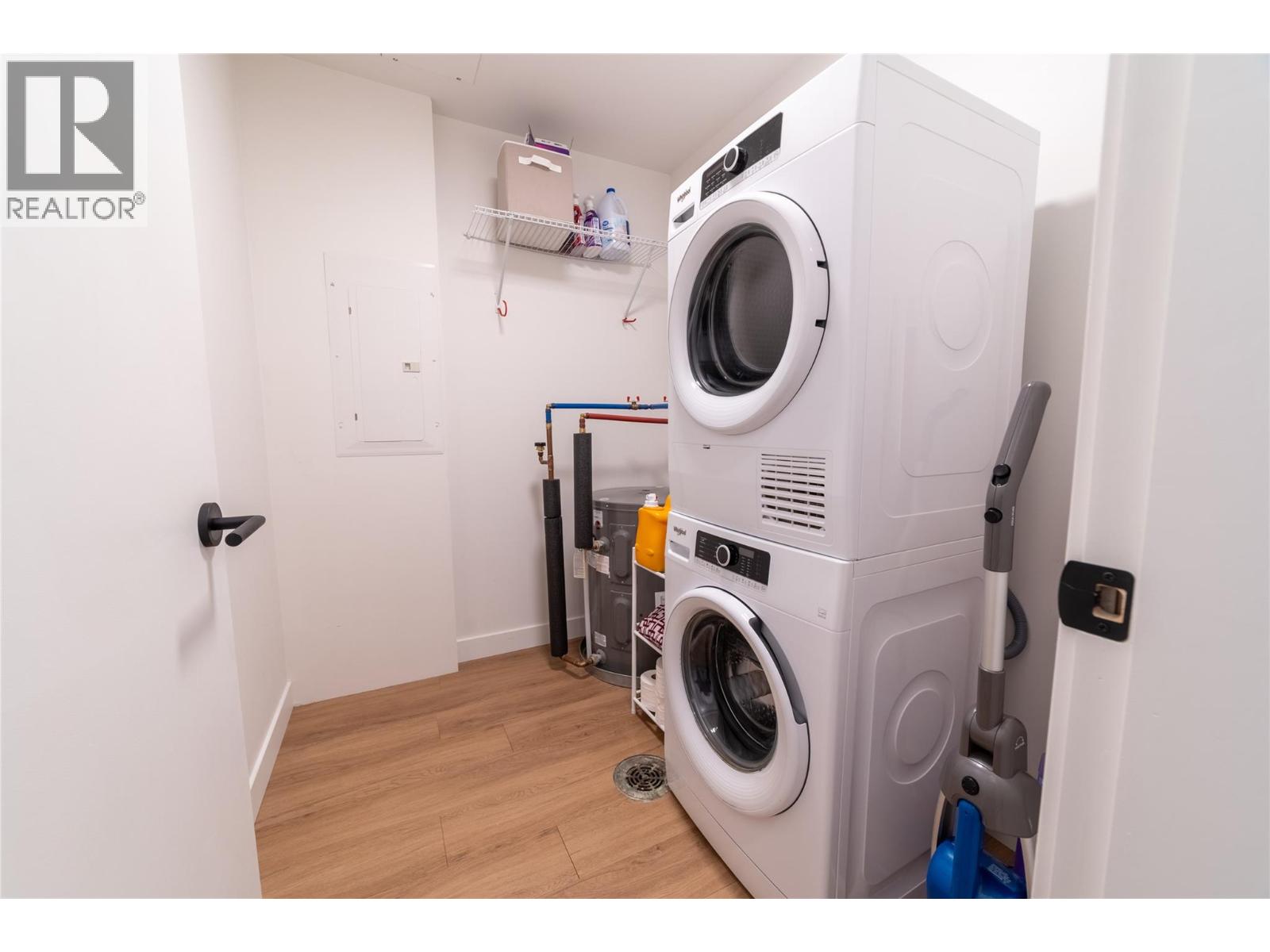 514 Victoria Street Unit# 207, Nelson, British Columbia  V1L 4K8 - Photo 17 - 10381704