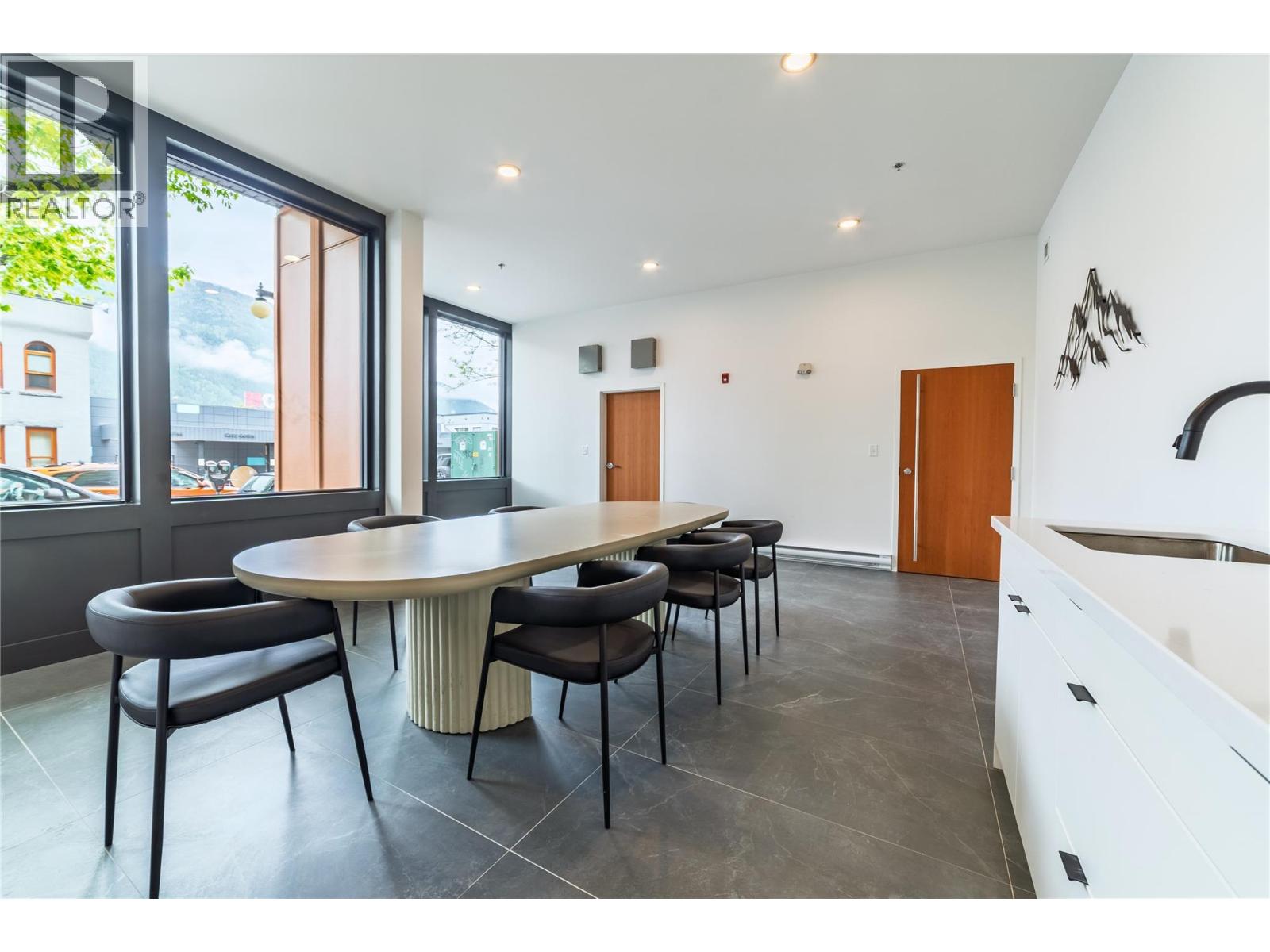 514 Victoria Street Unit# 207, Nelson, British Columbia  V1L 4K8 - Photo 21 - 10381704