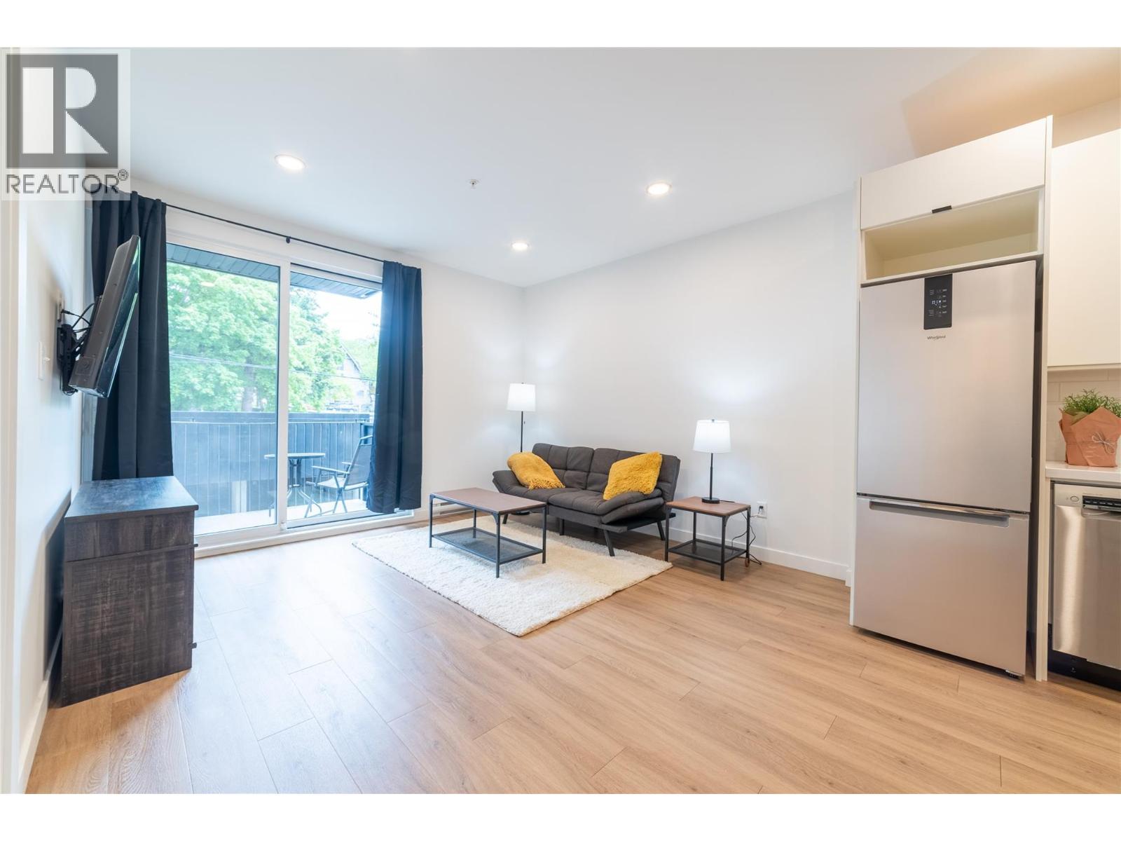 514 Victoria Street Unit# 207, Nelson, British Columbia  V1L 4K8 - Photo 5 - 10381704