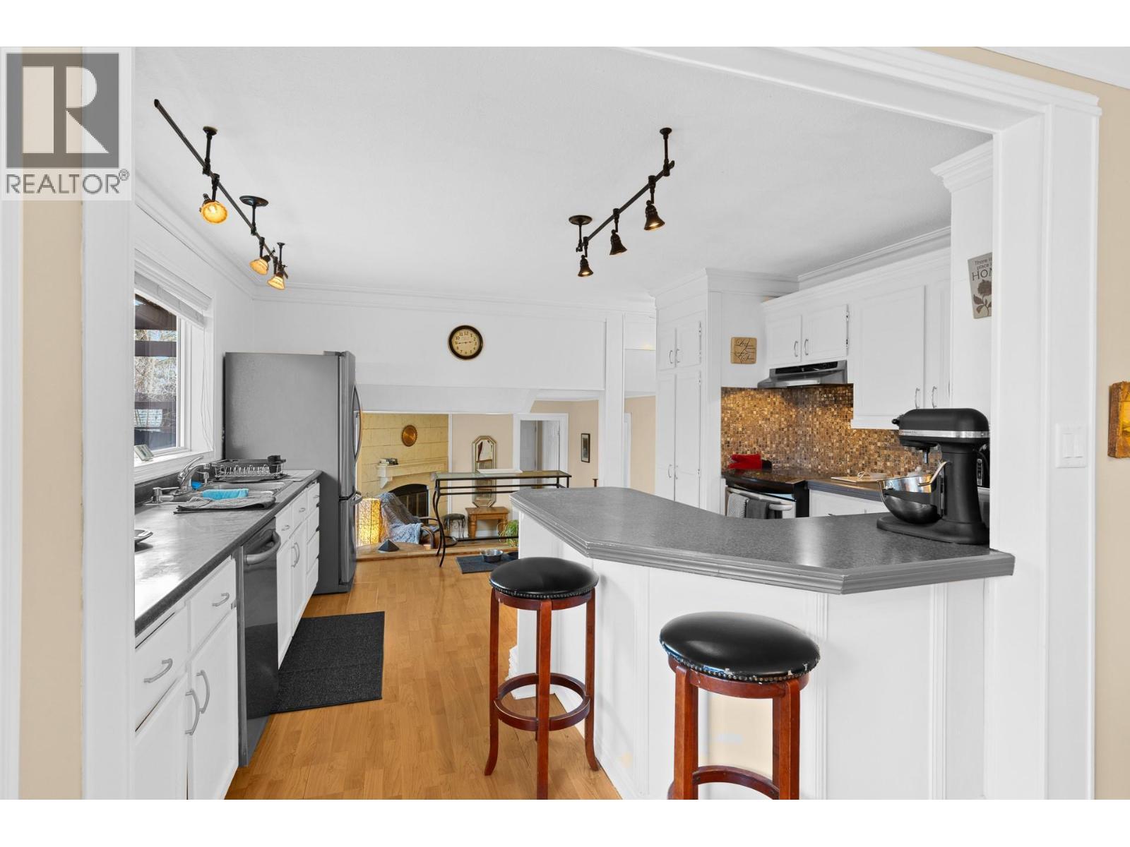 171 Snowsell North Street, Kelowna, British Columbia  V1V 2E3 - Photo 13 - 10381703