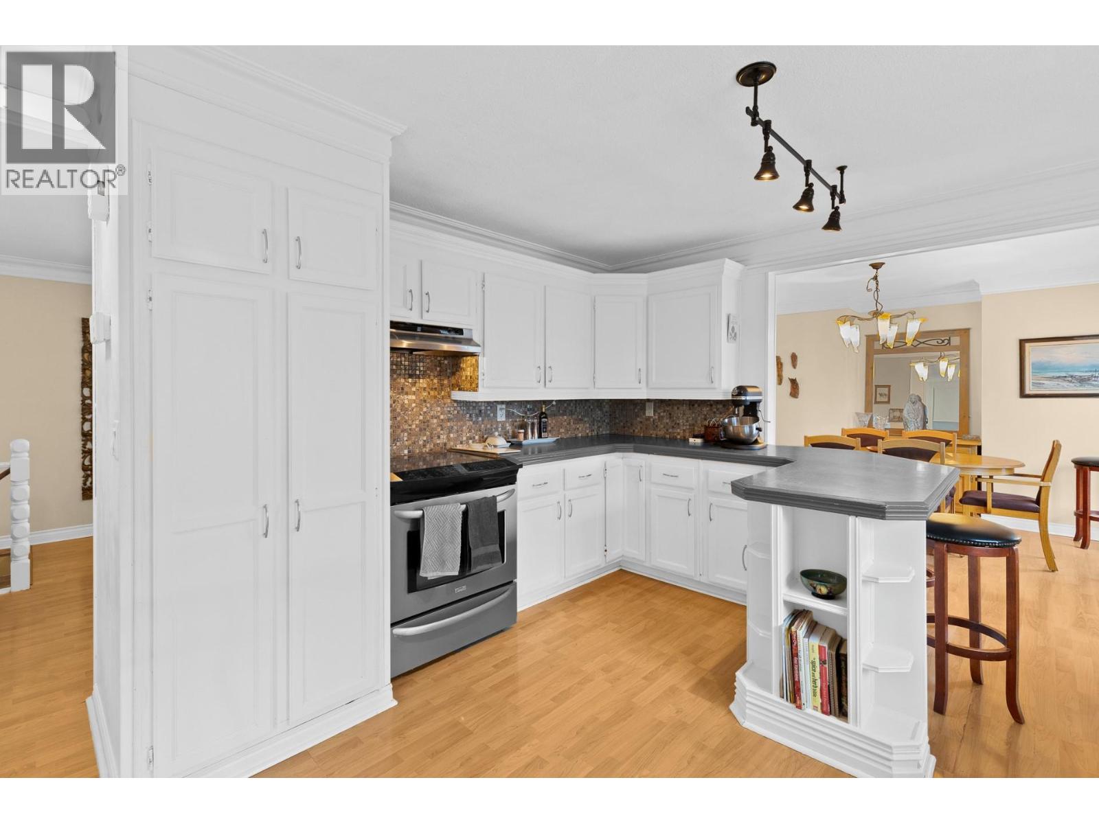 171 Snowsell North Street, Kelowna, British Columbia  V1V 2E3 - Photo 14 - 10381703