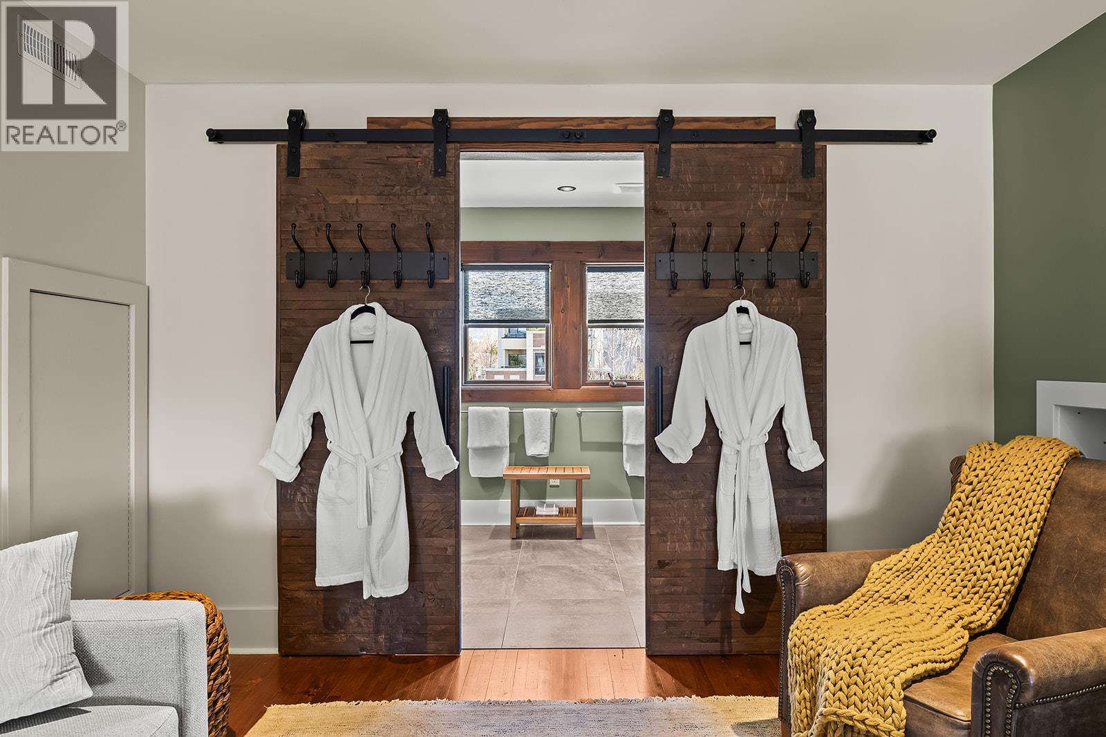 2673 Bath Street, Kelowna, British Columbia  V1Y 1M3 - Photo 43 - 10381685