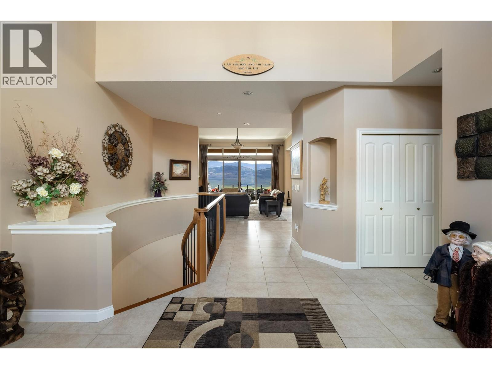 212 Harvest Court, Vernon, British Columbia  V1H 1Z8 - Photo 15 - 10381114