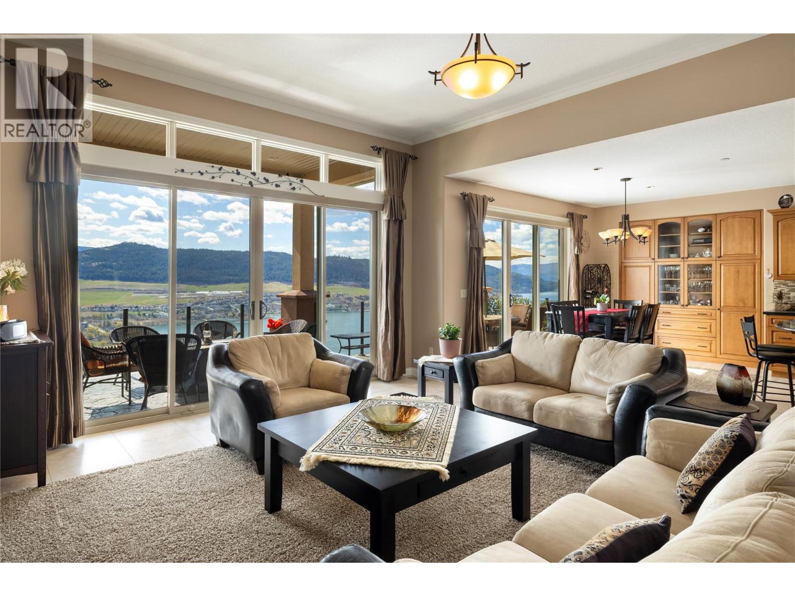 212 Harvest Court, Vernon, British Columbia  V1H 1Z8 - Photo 35 - 10381114