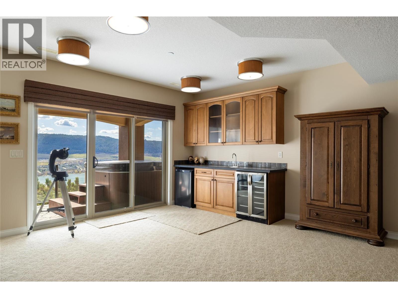 212 Harvest Court, Vernon, British Columbia  V1H 1Z8 - Photo 58 - 10381114