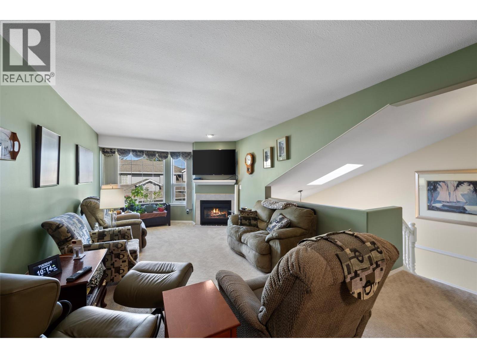 481 Monarch Court Unit# 38, Kamloops, British Columbia  V2E 2P8 - Photo 3 - 10381111