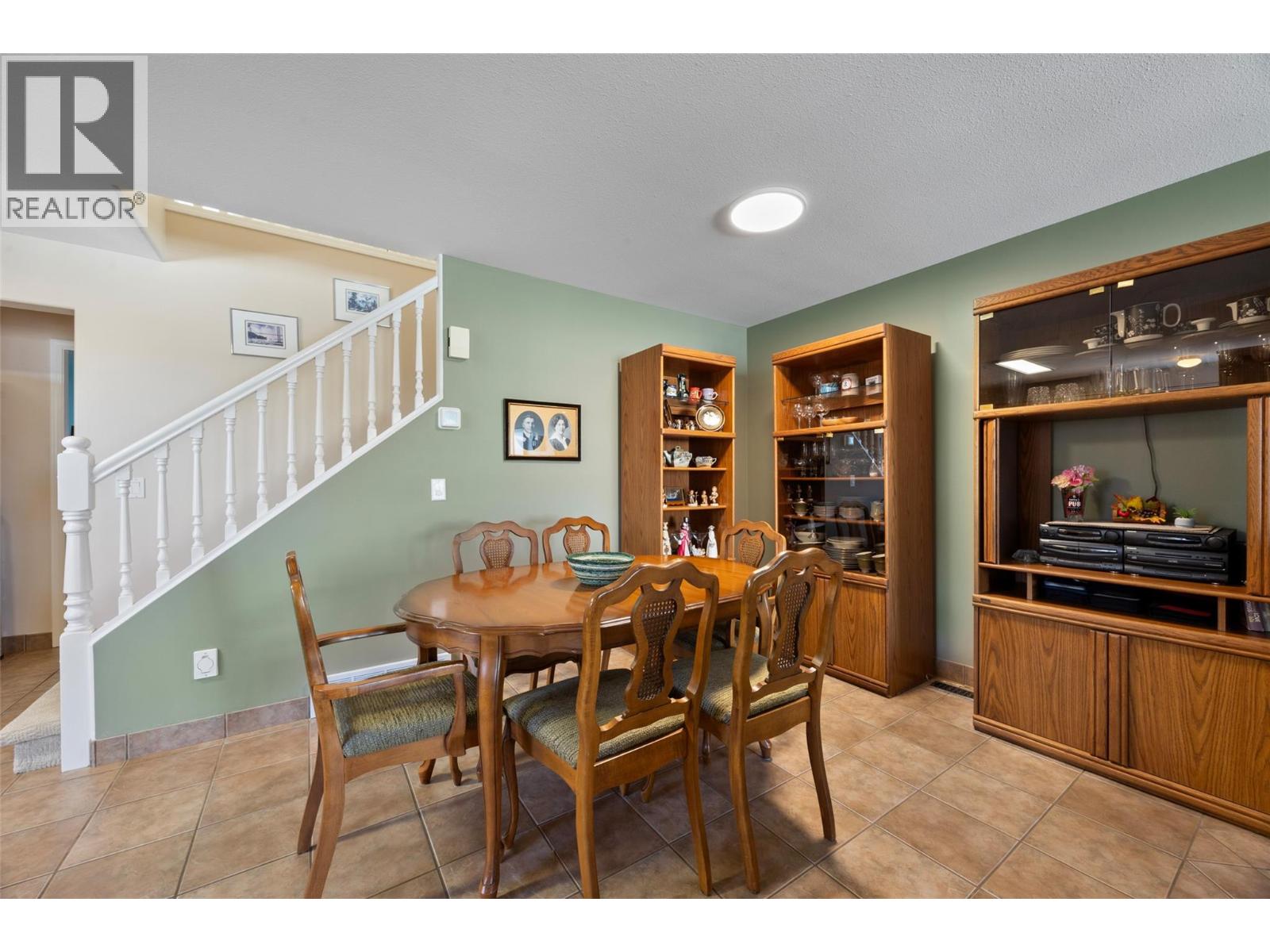 481 Monarch Court Unit# 38, Kamloops, British Columbia  V2E 2P8 - Photo 5 - 10381111