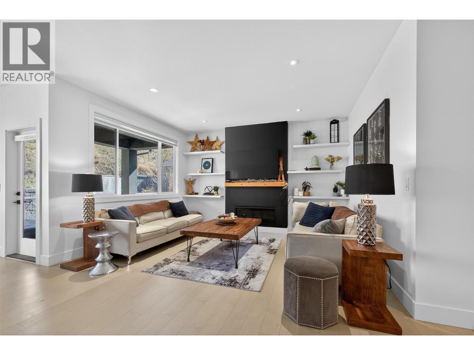 2008 Begbie Road, Kelowna, British Columbia  V1V 2X3 - Photo 10 - 10380611