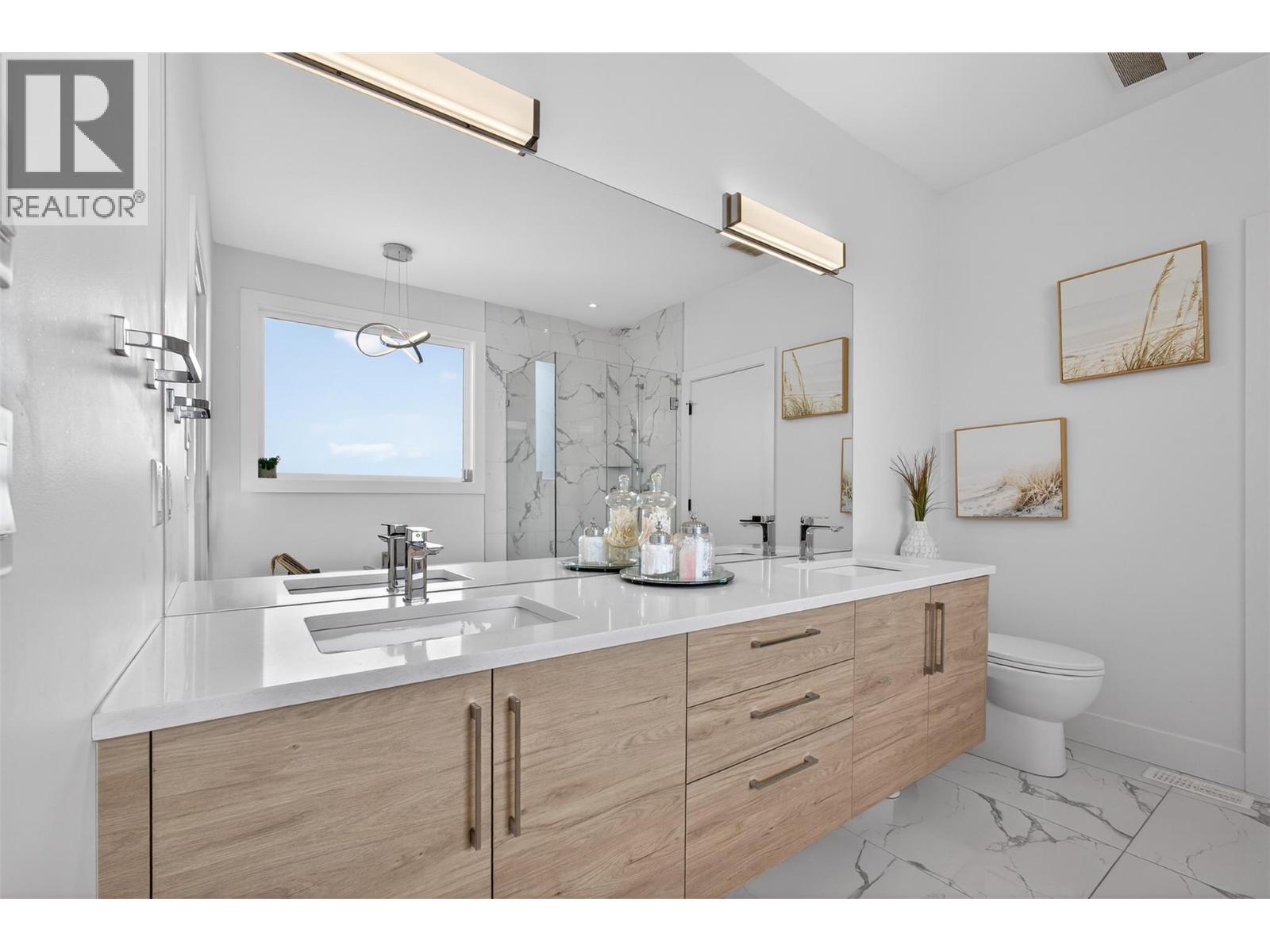 2008 Begbie Road, Kelowna, British Columbia  V1V 2X3 - Photo 13 - 10380611