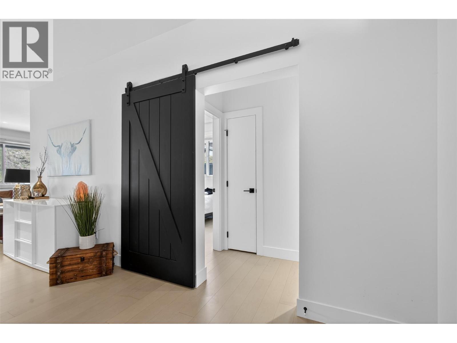 2008 Begbie Road, Kelowna, British Columbia  V1V 2X3 - Photo 16 - 10380611