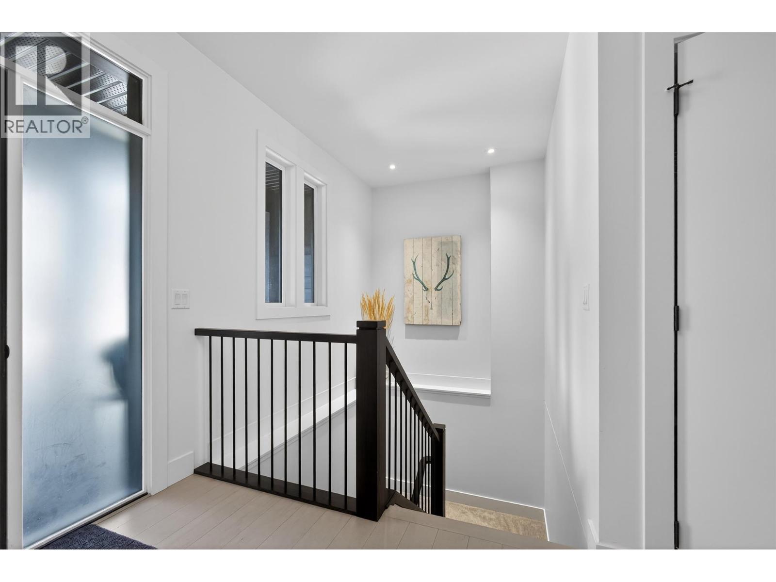 2008 Begbie Road, Kelowna, British Columbia  V1V 2X3 - Photo 22 - 10380611