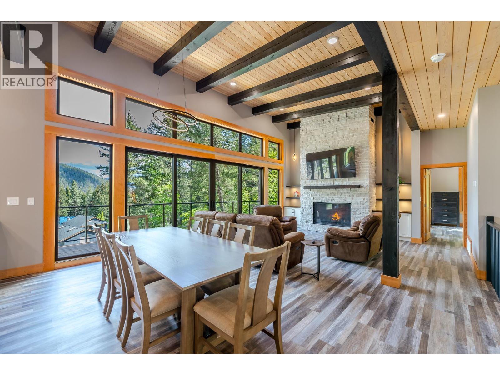 2894 Coalmont Road, Tulameen, British Columbia  V0X 1W0 - Photo 1 - 10381720