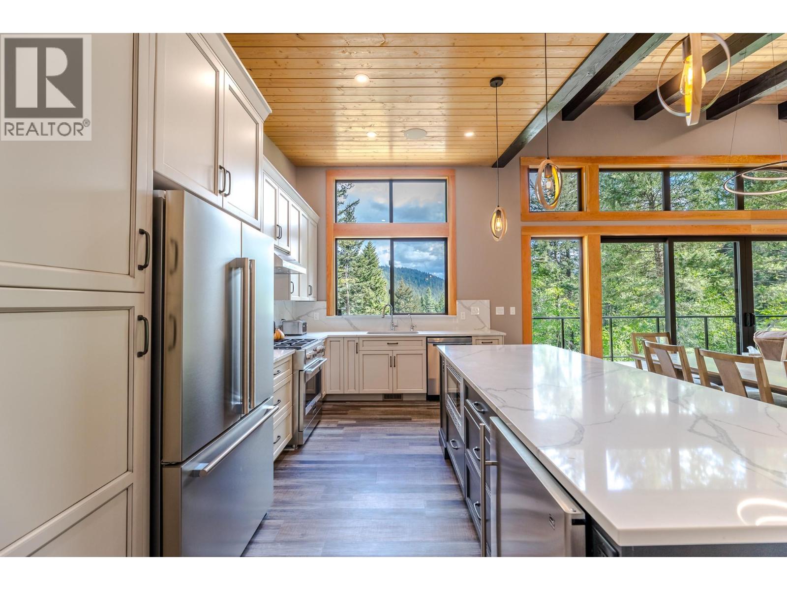 2894 Coalmont Road, Tulameen, British Columbia  V0X 1W0 - Photo 11 - 10381720