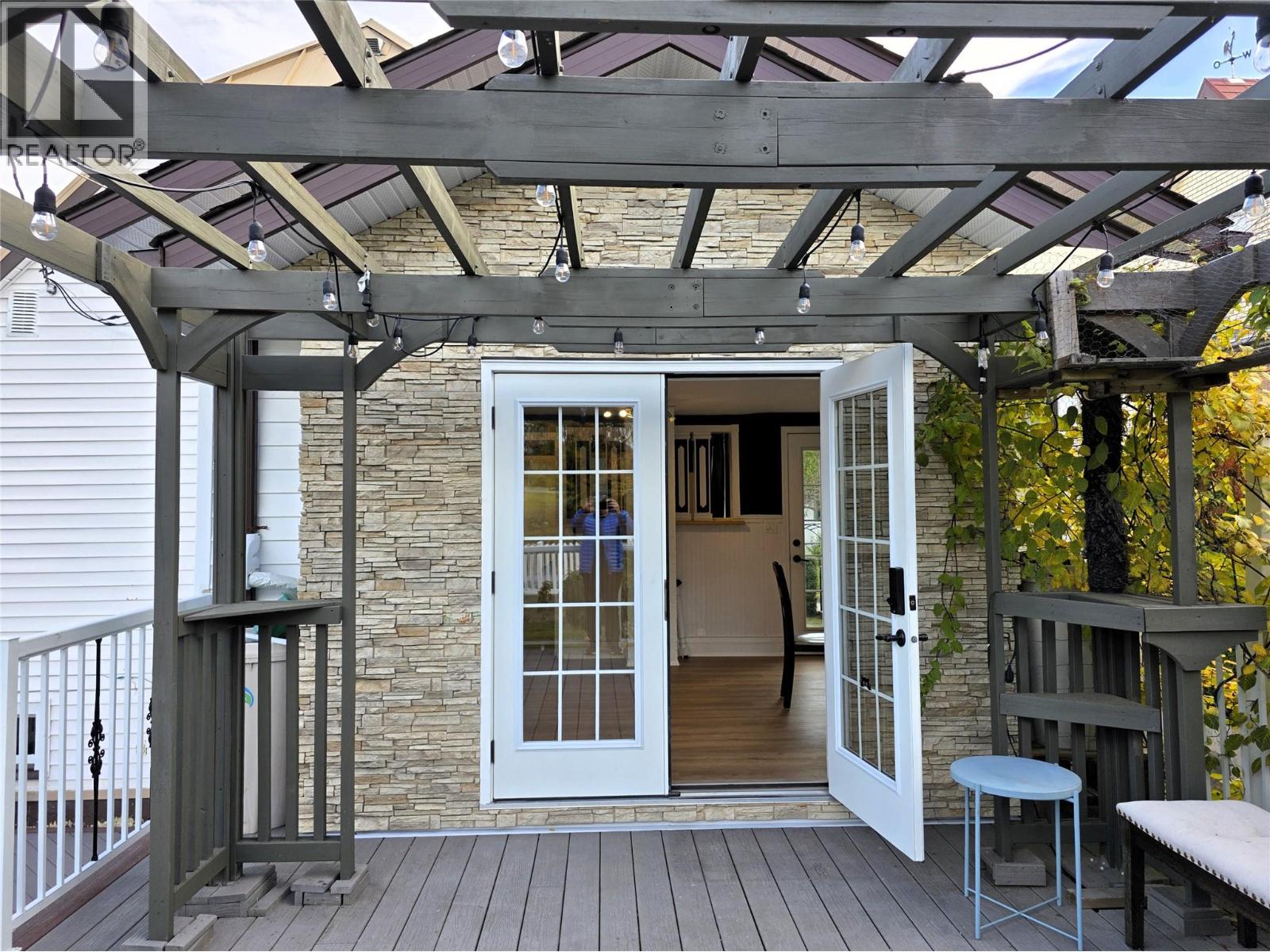 745 Kipling Street, Warfield, British Columbia  V1R 2A3 - Photo 4 - 10380750