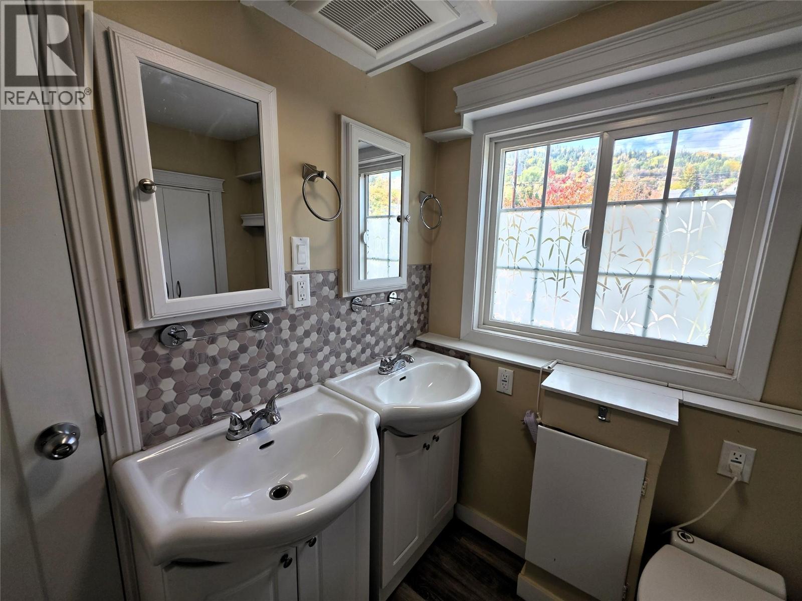 745 Kipling Street, Warfield, British Columbia  V1R 2A3 - Photo 41 - 10380750