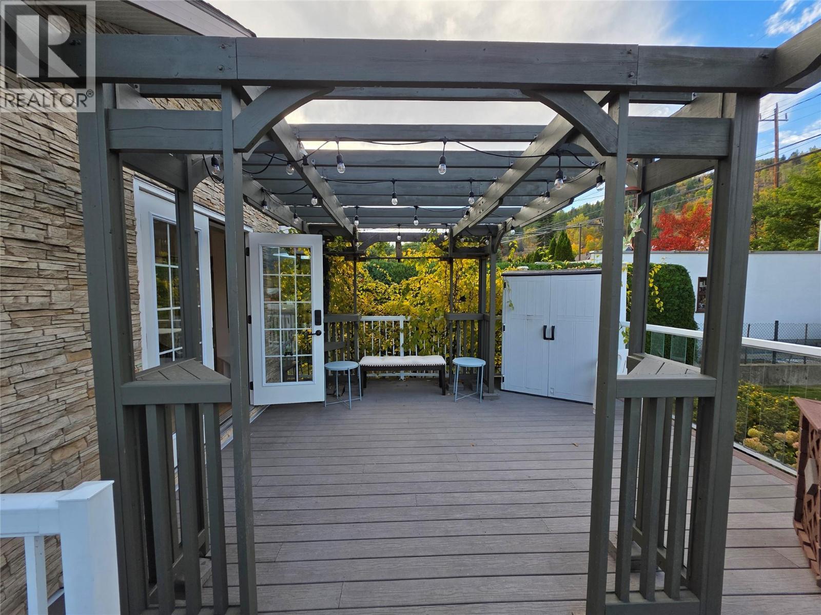 745 Kipling Street, Warfield, British Columbia  V1R 2A3 - Photo 6 - 10380750