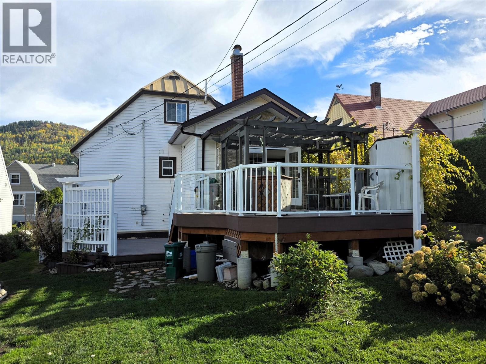 745 Kipling Street, Warfield, British Columbia  V1R 2A3 - Photo 9 - 10380750