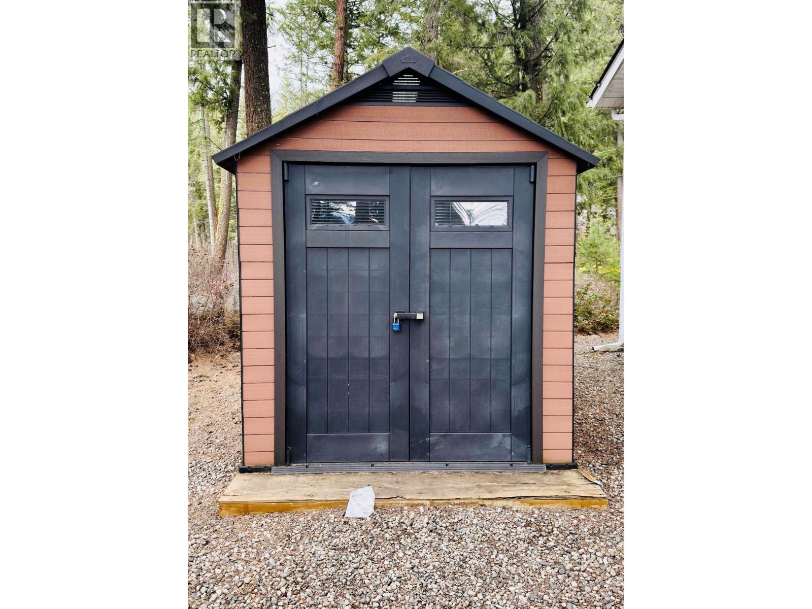 7743 Mcrae Road, Christina Lake, British Columbia  V0H 1E0 - Photo 18 - 10381785