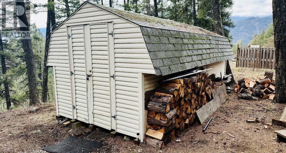 7743 Mcrae Road, Christina Lake, British Columbia  V0H 1E0 - Photo 19 - 10381785