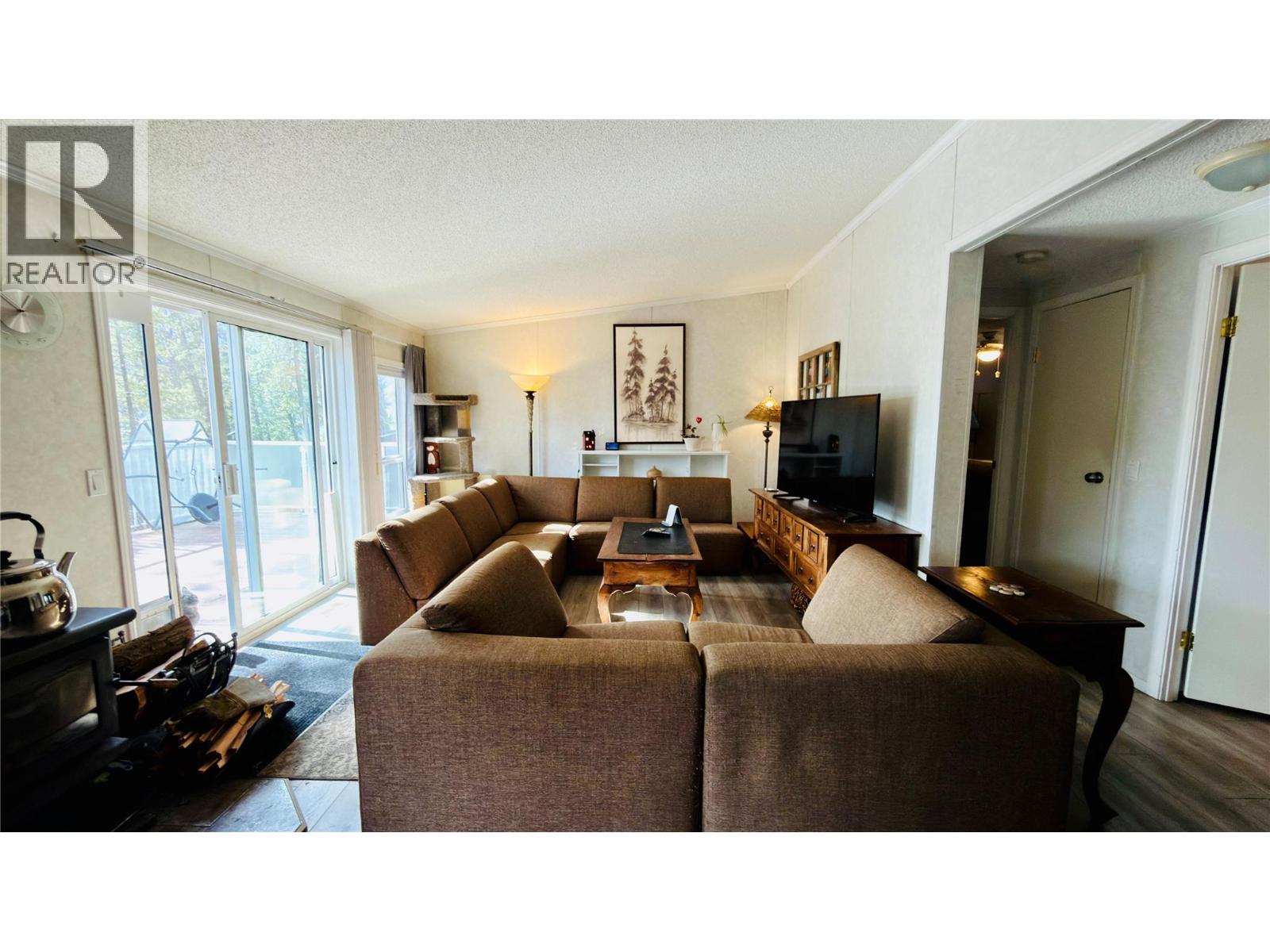 7743 Mcrae Road, Christina Lake, British Columbia  V0H 1E0 - Photo 35 - 10381785